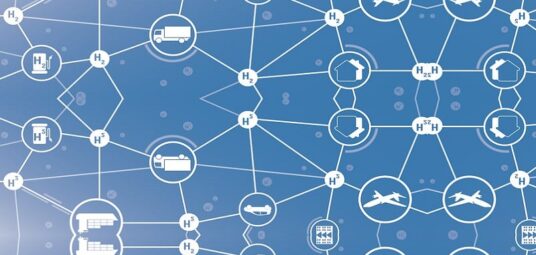 Przedstawiona graficznie sieć naczyń połączonych w logistyce, wodór łączący się z samochodami, statkami, samolotami, stacjami tankowania oraz budynkami. auta na wodór to przyszłość