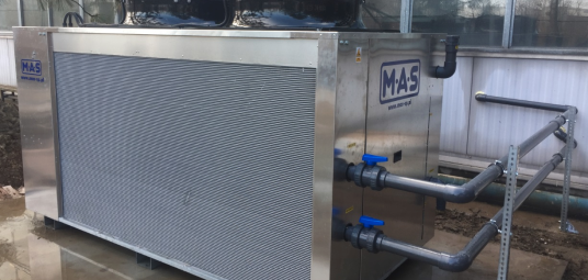 przykład przemysłowej pompy ciepła przy zakładzie przetwórstwa tworzyw sztucznych (realizacja: M.A.S.)