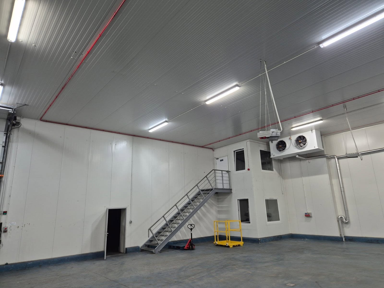 Instalacja systemu sygnalizacji pożaru SSP w obiekcie chłodniczym